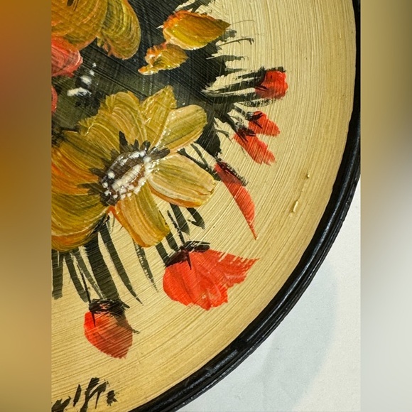 Mediterranean Terracotta Handpainted Floral Decorative Plate 6.5” - Picture 4 of 7